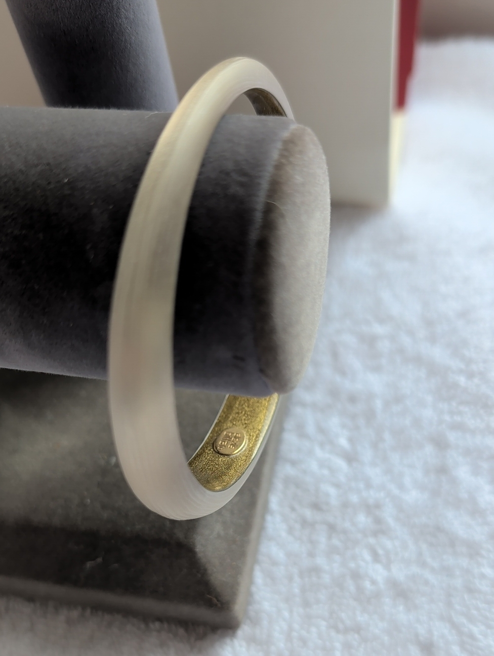 Alexis Bittar champagne / gold lucite tapered bangle